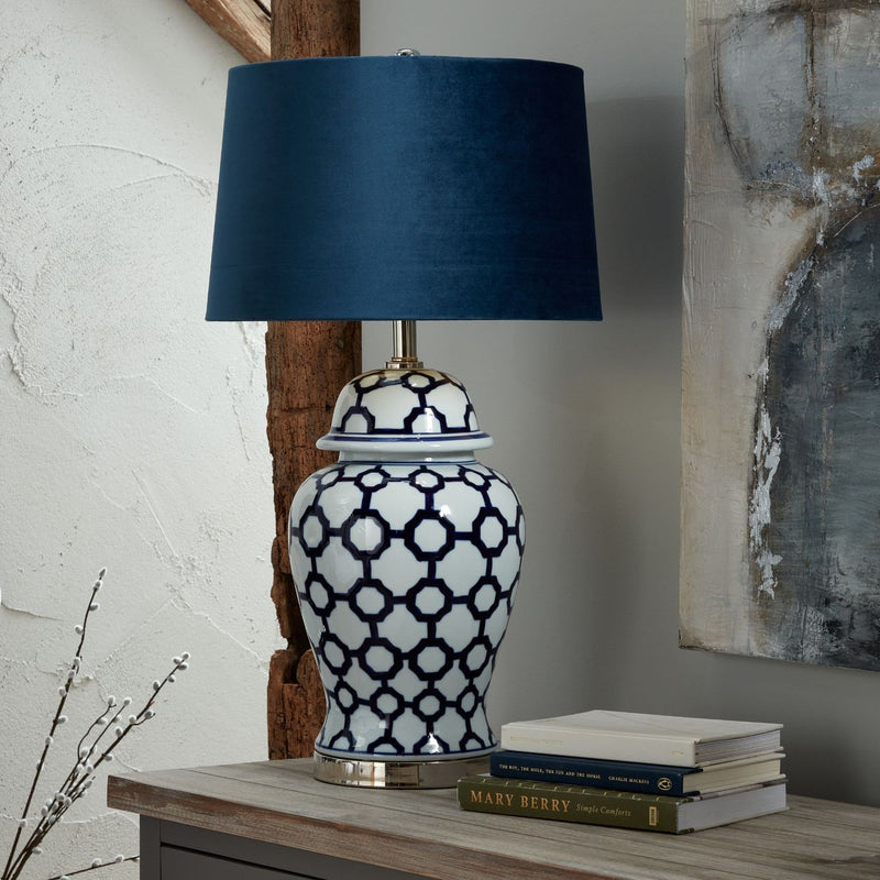 Acanthus Blue And White Ceramic Lamp